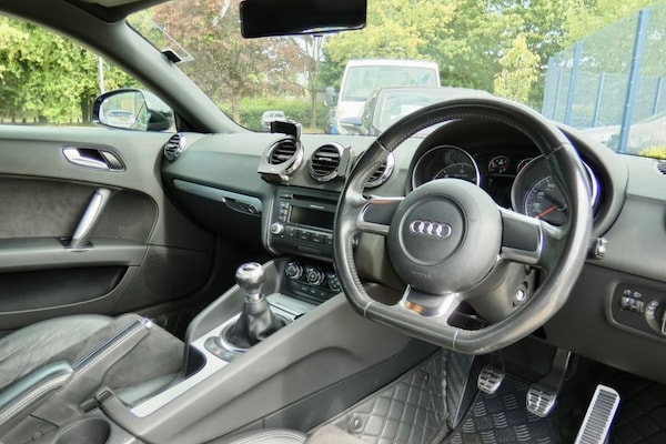 Used Audi TT 2009 for sale - 75665822: Photo 11