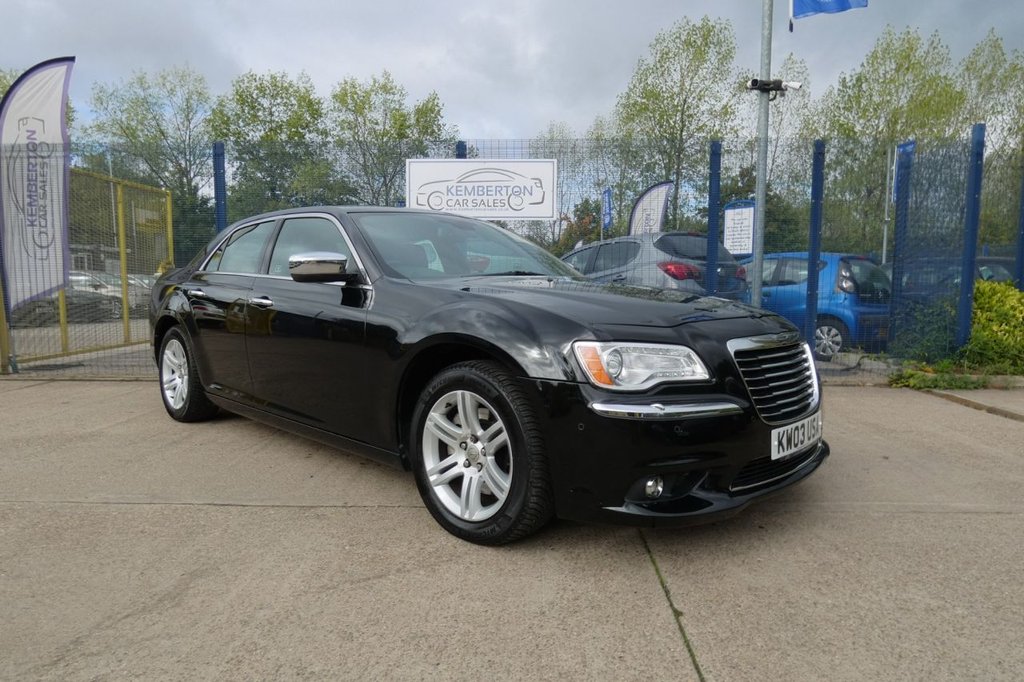 Used Chrysler 300C 2012 for sale - 76010257: Photo 1