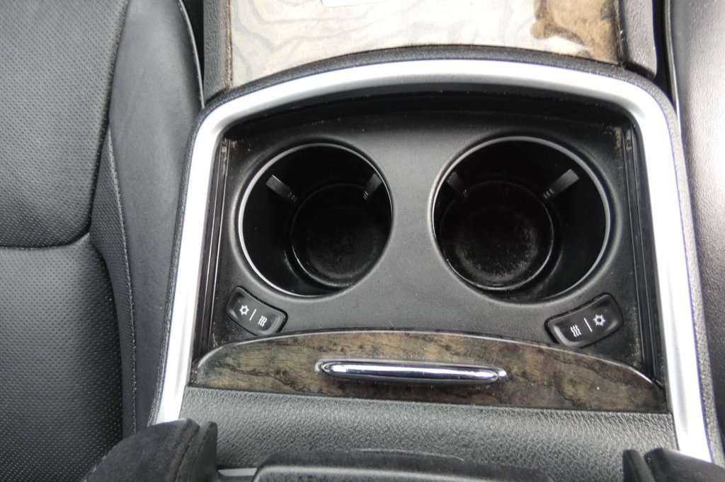 Used Chrysler 300C 2012 for sale - 76010257: Photo 12