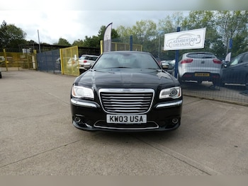 Used Chrysler 300C 2012 for sale - 76010257: Photo