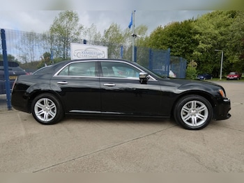 Used Chrysler 300C 2012 for sale - 76010257: Photo