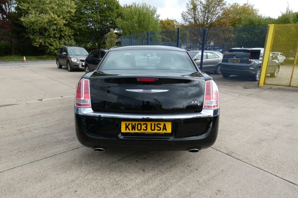 Used Chrysler 300C 2012 for sale - 76010257: Photo 7