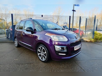 2017 (17) - 1.6 BlueHDi Platinum 5dr