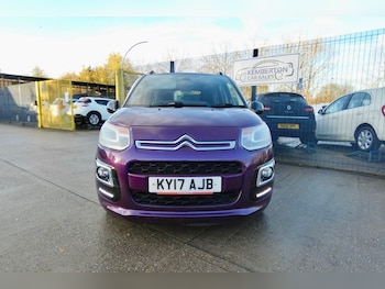 Used Citroen C3 Picasso 2017 for sale - 76783950: Photo