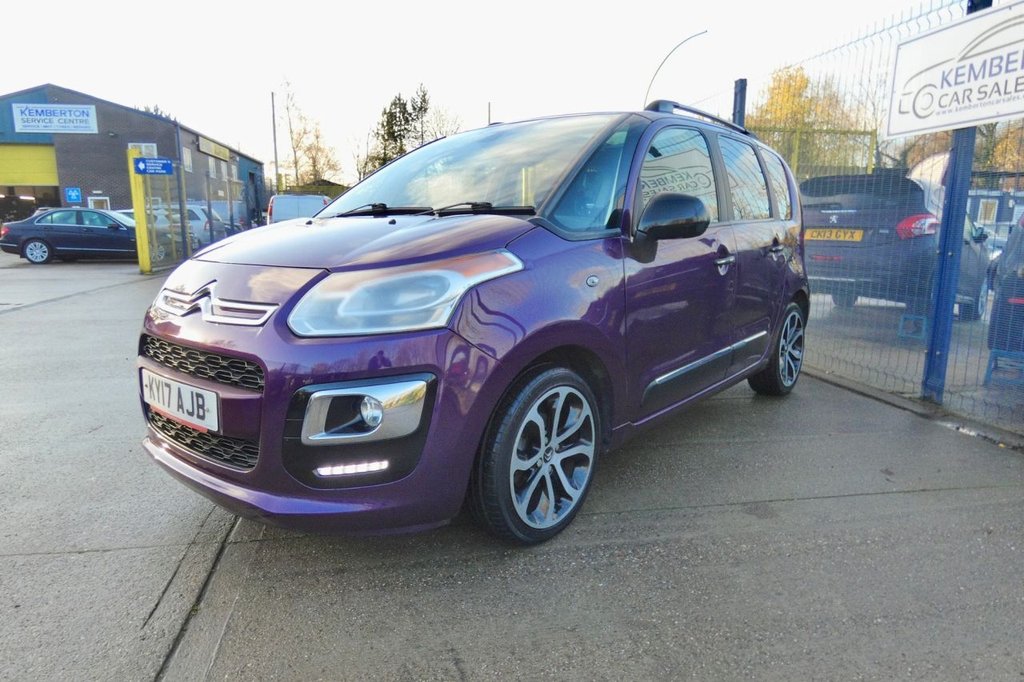 Used Citroen C3 Picasso 2017 for sale - 76783950: Photo 3