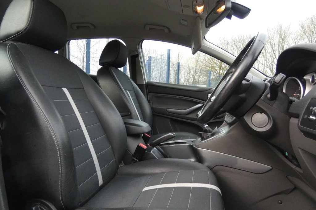 Used Ford Kuga 2012 for sale - 76820873: Photo 10