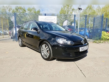 Volkswagen - Golf