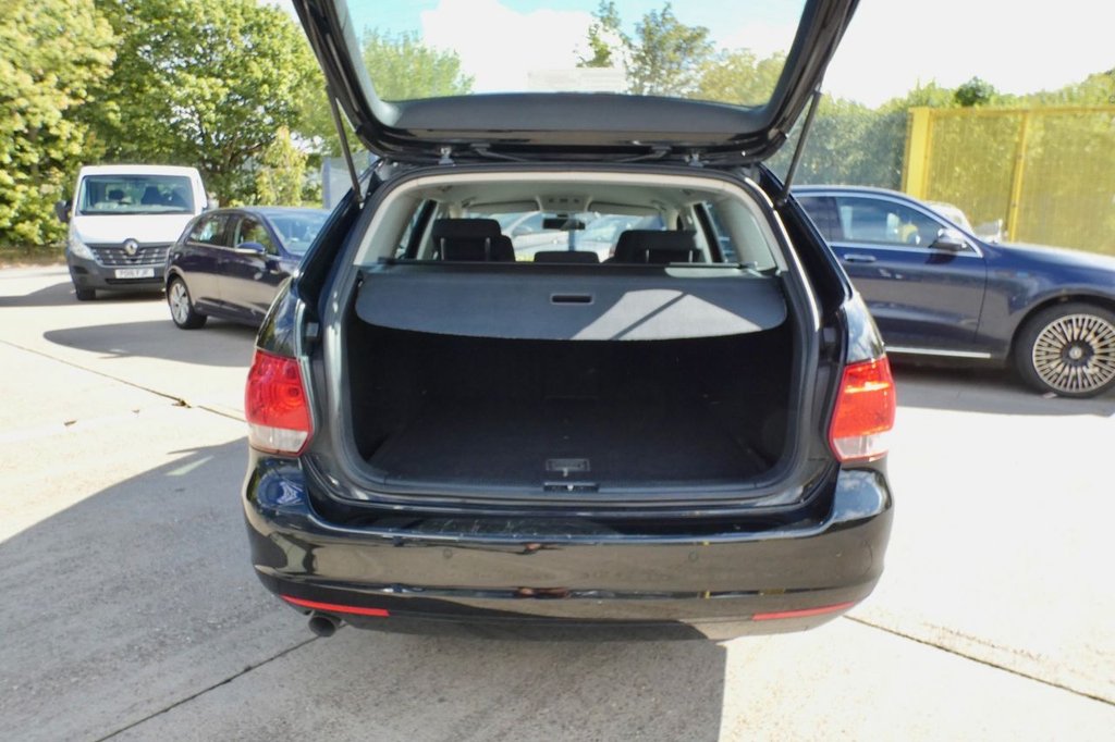 Used Volkswagen Golf 2013 for sale - 75585109: Photo 8