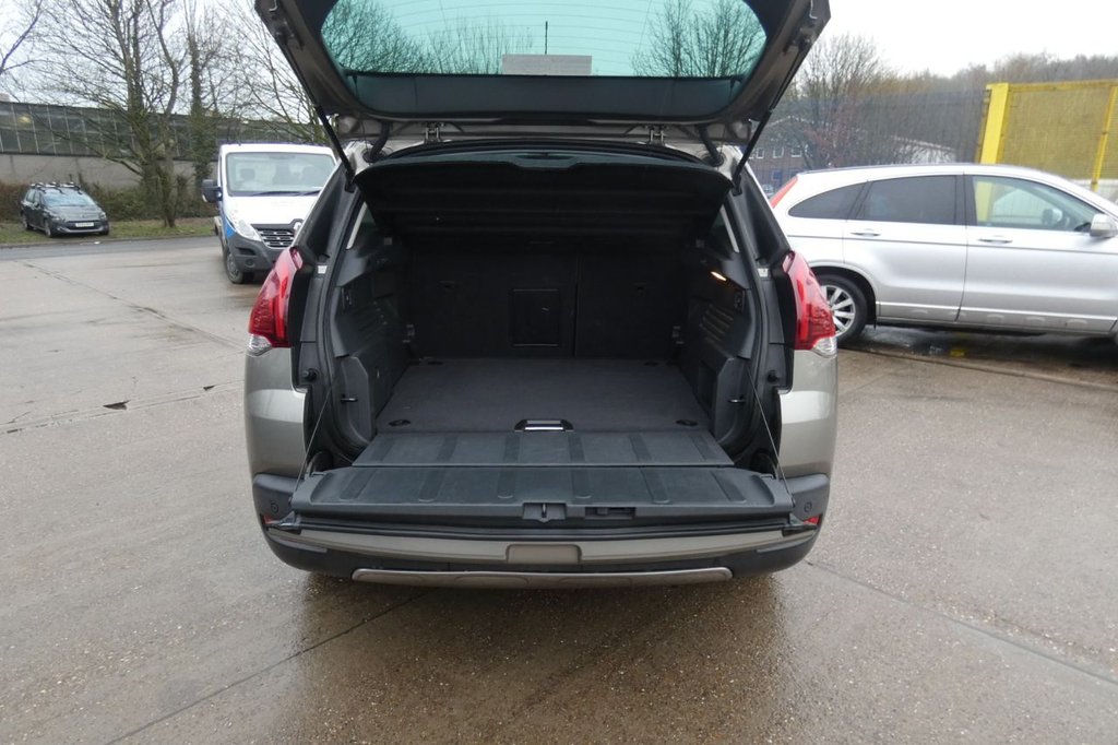 Used Peugeot 3008 2016 for sale - 77534247: Photo 8