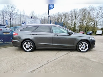 Used Ford Mondeo 2015 for sale - 77765382: Photo