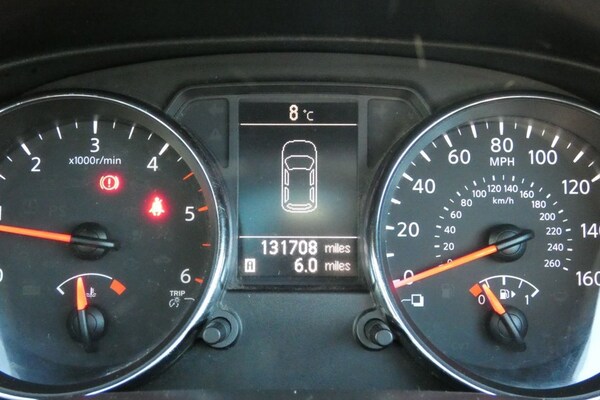 Used Nissan Qashqai 2010 for sale - 76098253: Photo 12