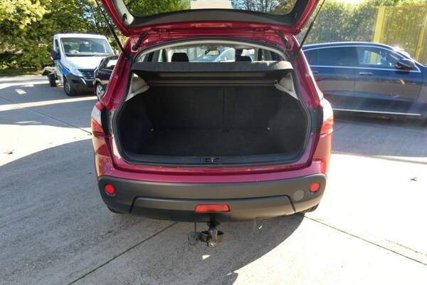 Used Nissan Qashqai 2010 for sale - 76098253: Photo 7