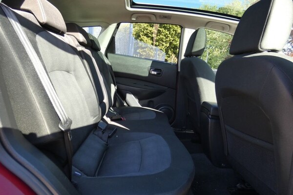 Used Nissan Qashqai 2010 for sale - 76098253: Photo 8