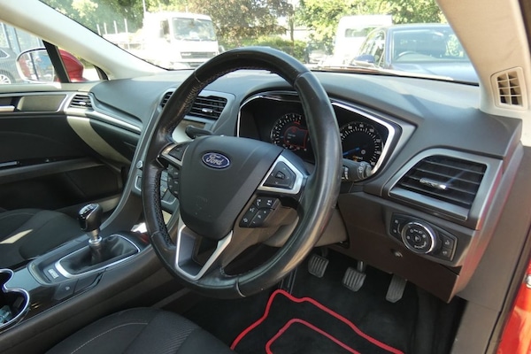 Used Ford Mondeo 2015 for sale - 75135041: Photo 11