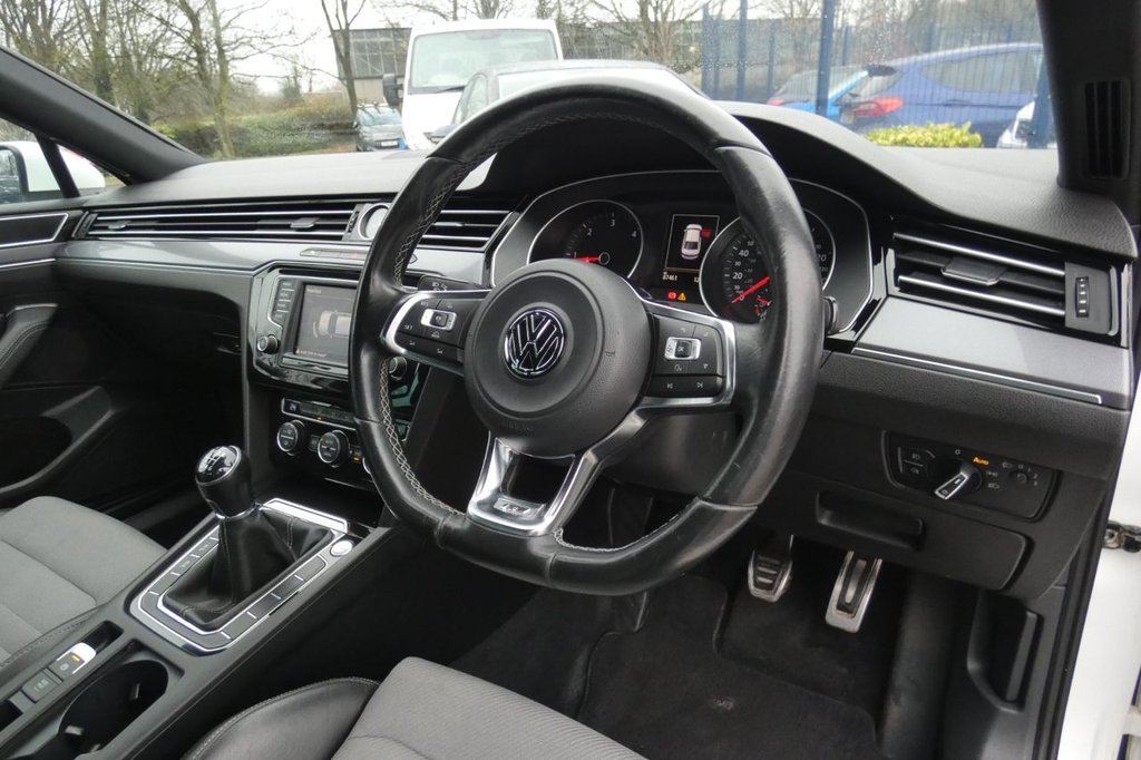 Used Volkswagen Passat 2015 for sale - 76910067: Photo 11