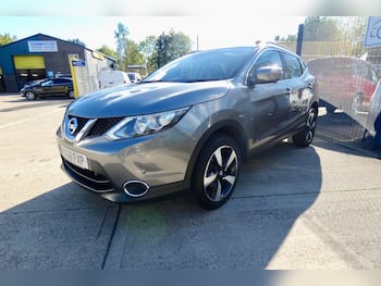 Used Nissan Qashqai 2016 for sale - 79778120: Photo