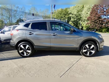 Used Nissan Qashqai 2016 for sale - 79778120: Photo