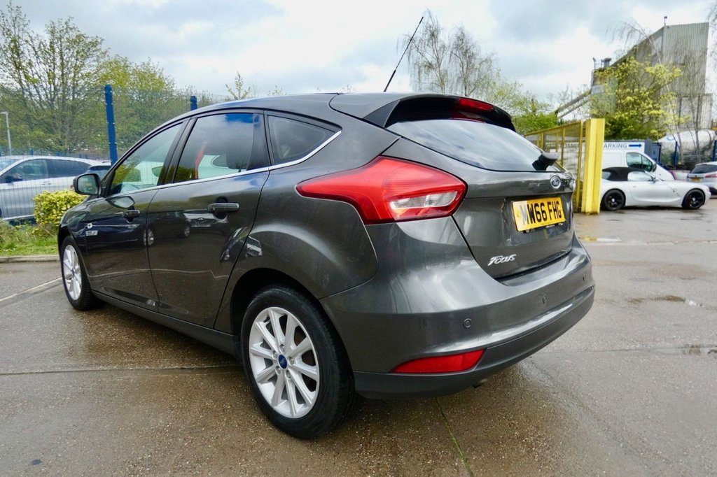 Used Ford Focus 2016 for sale - 78181514: Photo 5