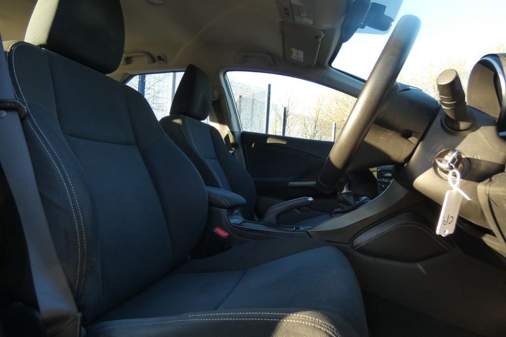 Used Honda Civic 2014 for sale - 76642805: Photo 10