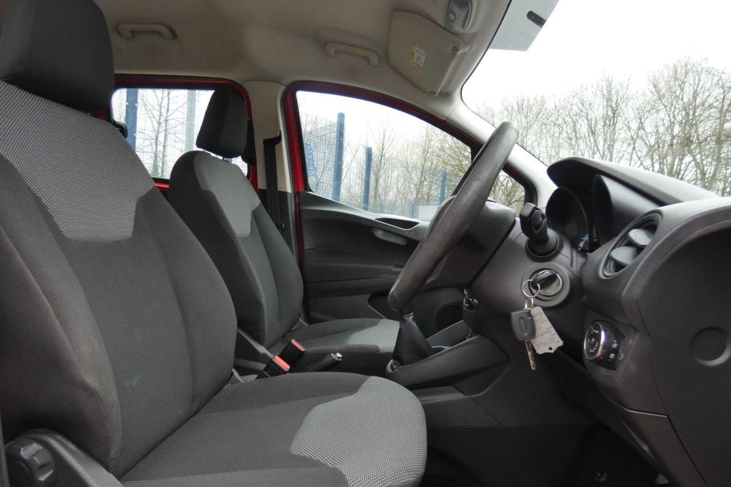 Used Ford Transit Courier 2017 for sale - 77276399: Photo 10