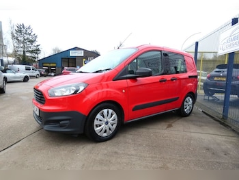 Used Ford Transit Courier 2017 for sale - 77276399: Photo