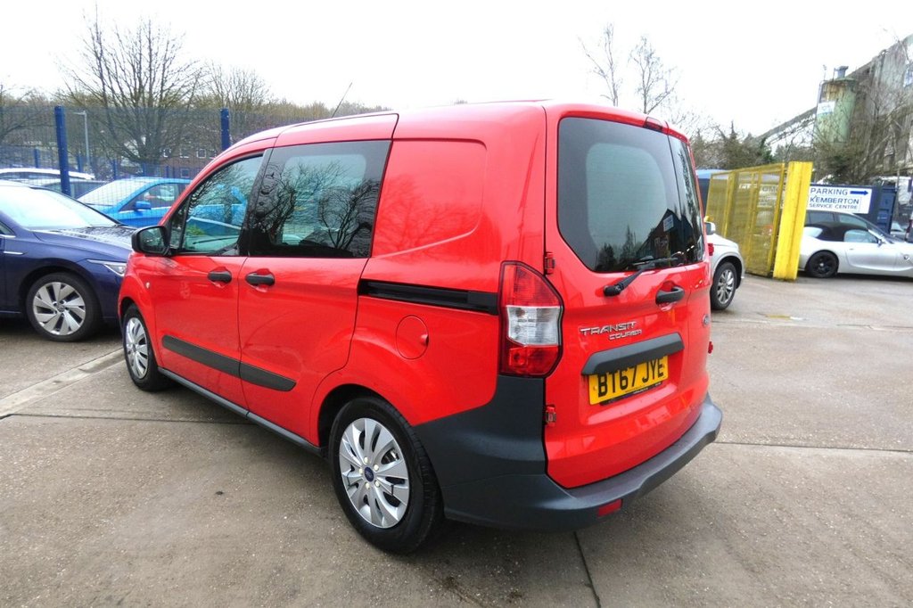Used Ford Transit Courier 2017 for sale - 77276399: Photo 6