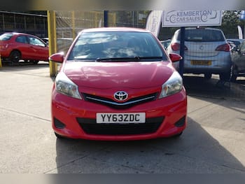 Used Toyota Yaris 2014 for sale - 79804798: Photo