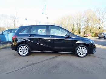 Used Mercedes-Benz B Class 2015 for sale - 77327866: Photo