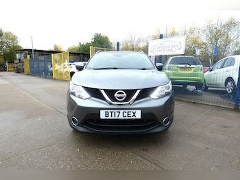 Used Nissan Qashqai 2017 for sale - 76510278: Photo