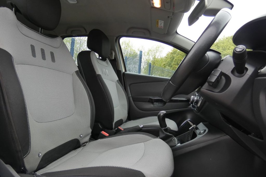 Used Renault Captur 2013 for sale - 75974505: Photo 10