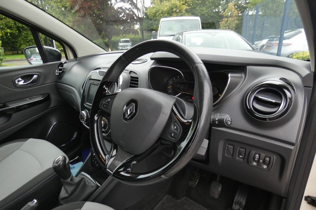 Used Renault Captur 2013 for sale - 75974505: Photo 11