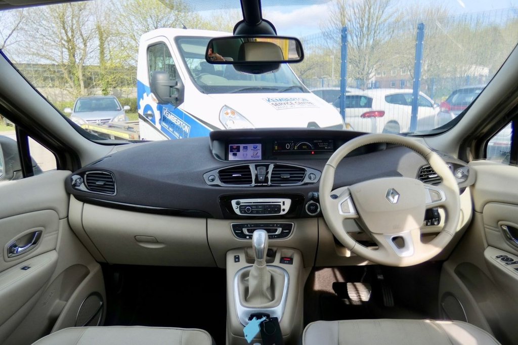 Used Renault Scenic 2012 for sale - 78110722: Photo 10