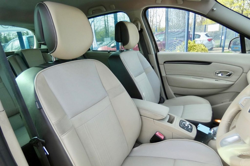 Used Renault Scenic 2012 for sale - 78110722: Photo 11