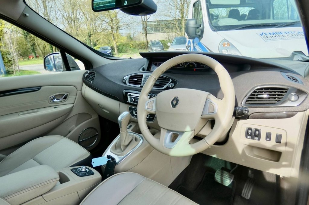 Used Renault Scenic 2012 for sale - 78110722: Photo 12