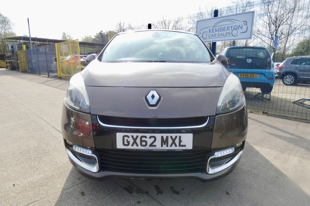 Used Renault Scenic 2012 for sale - 78110722: Photo 2