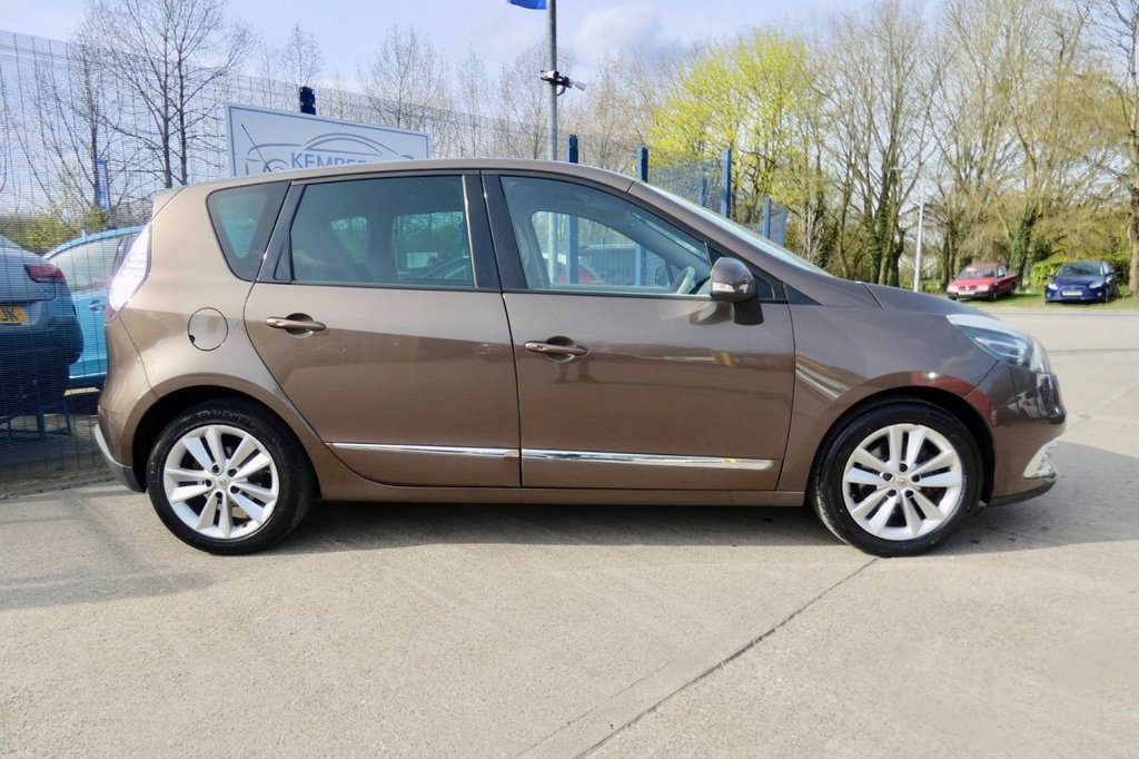 Used Renault Scenic 2012 for sale - 78110722: Photo 4