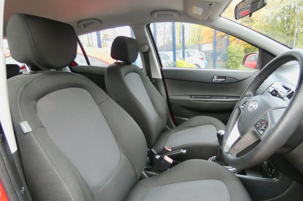 Used Hyundai i20 2013 for sale - 76406956: Photo 10