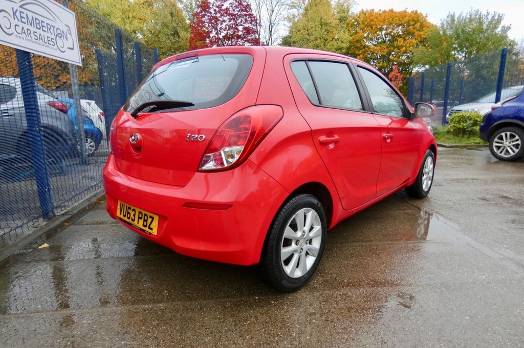 Used Hyundai i20 2013 for sale - 76406956: Photo 5