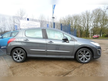 Used Peugeot 308 2013 for sale - 77139774: Photo