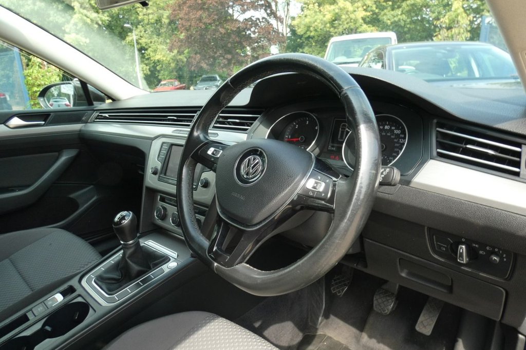 Used Volkswagen Passat 2015 for sale - 77341546: Photo 11