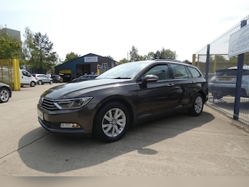 Used Volkswagen Passat 2015 for sale - 77341546: Photo
