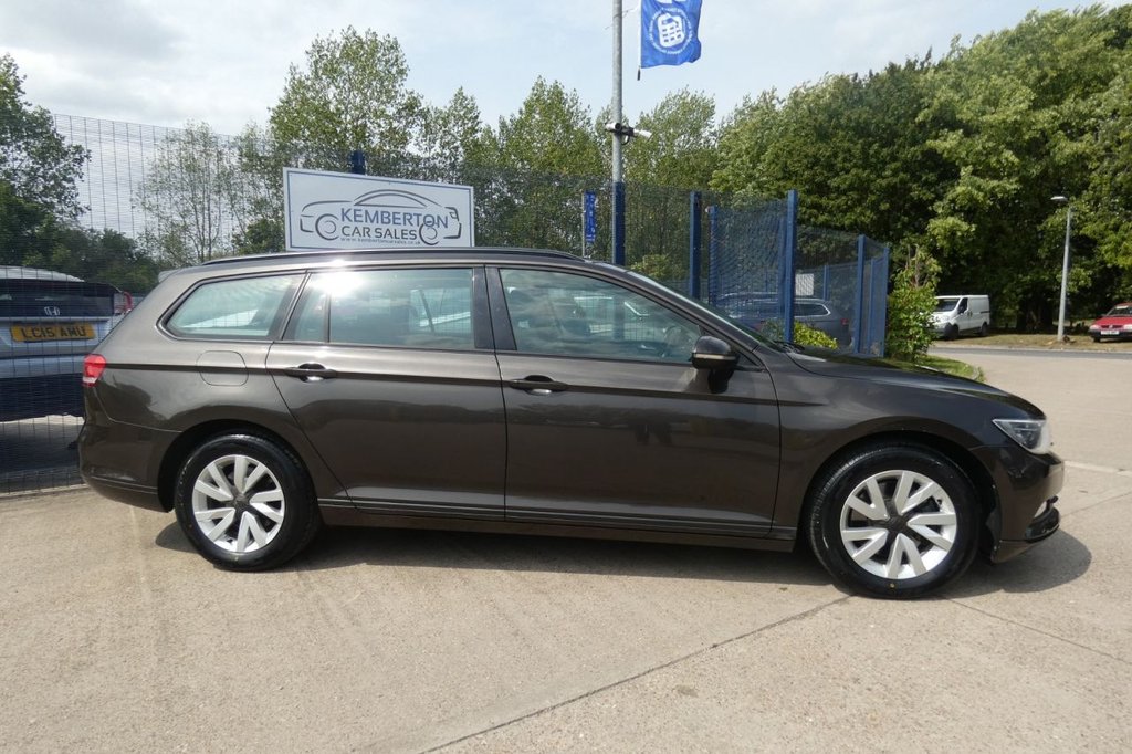 Used Volkswagen Passat 2015 for sale - 77341546: Photo 4