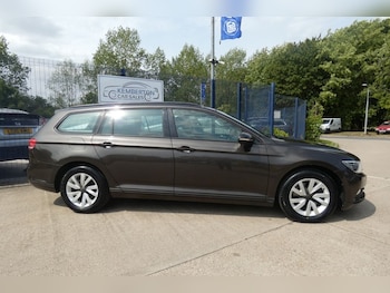 Used Volkswagen Passat 2015 for sale - 77341546: Photo