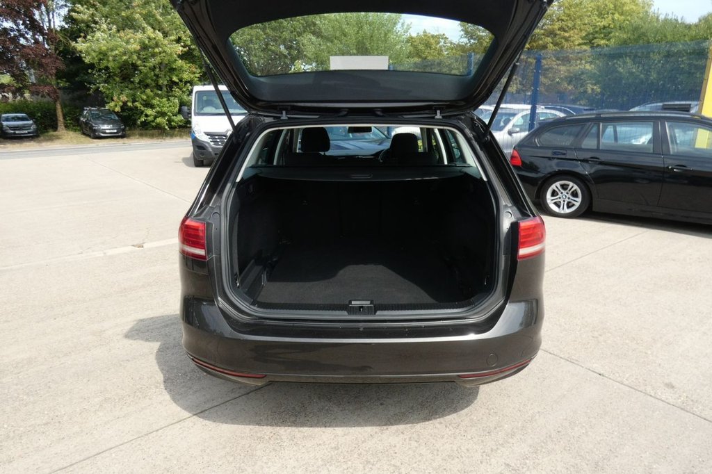 Used Volkswagen Passat 2015 for sale - 77341546: Photo 8