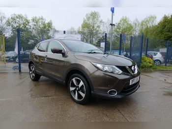 Nissan - Qashqai