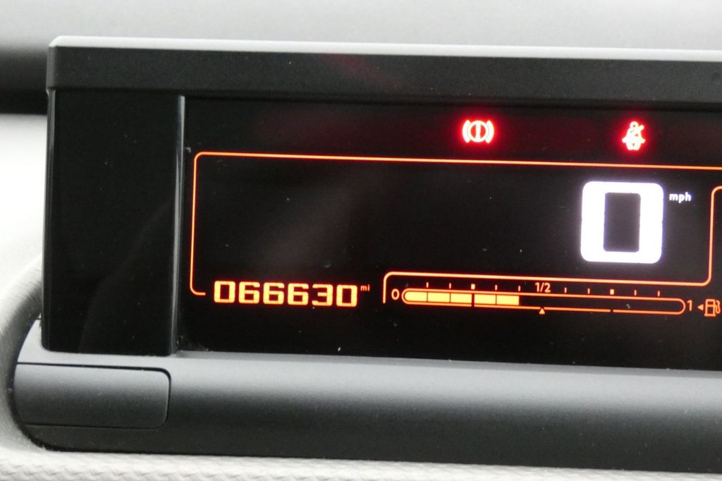 Used Citroen C4 Cactus 2015 for sale - 77139824: Photo 13