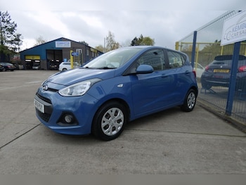 Used Hyundai i10 2016 for sale - 76481894: Photo