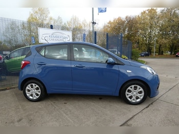 Used Hyundai i10 2016 for sale - 76481894: Photo
