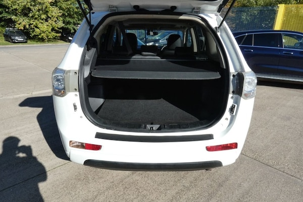 Used Mitsubishi Outlander 2014 for sale - 76178427: Photo 8