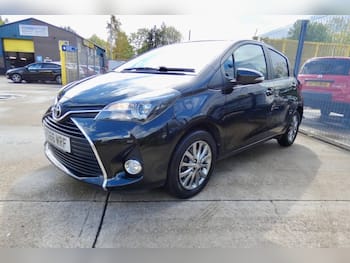 Used Toyota Yaris 2016 for sale - 79619183: Photo